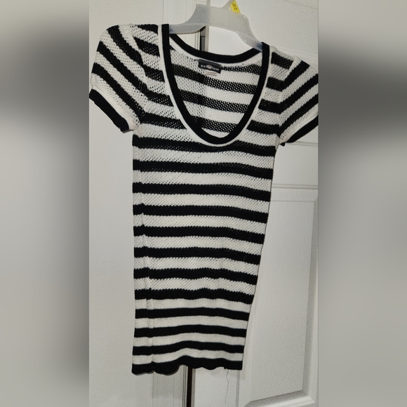 ITS OUR TIME SWEATER - Picture 4 of 4